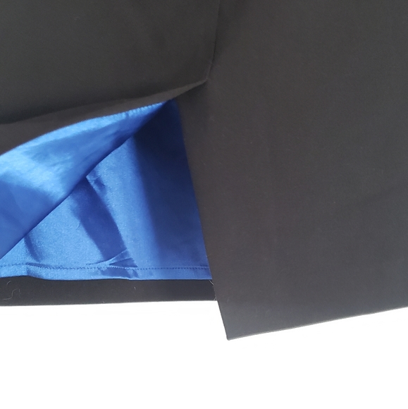 Black Tahari Skirt - Picture 2 of 4